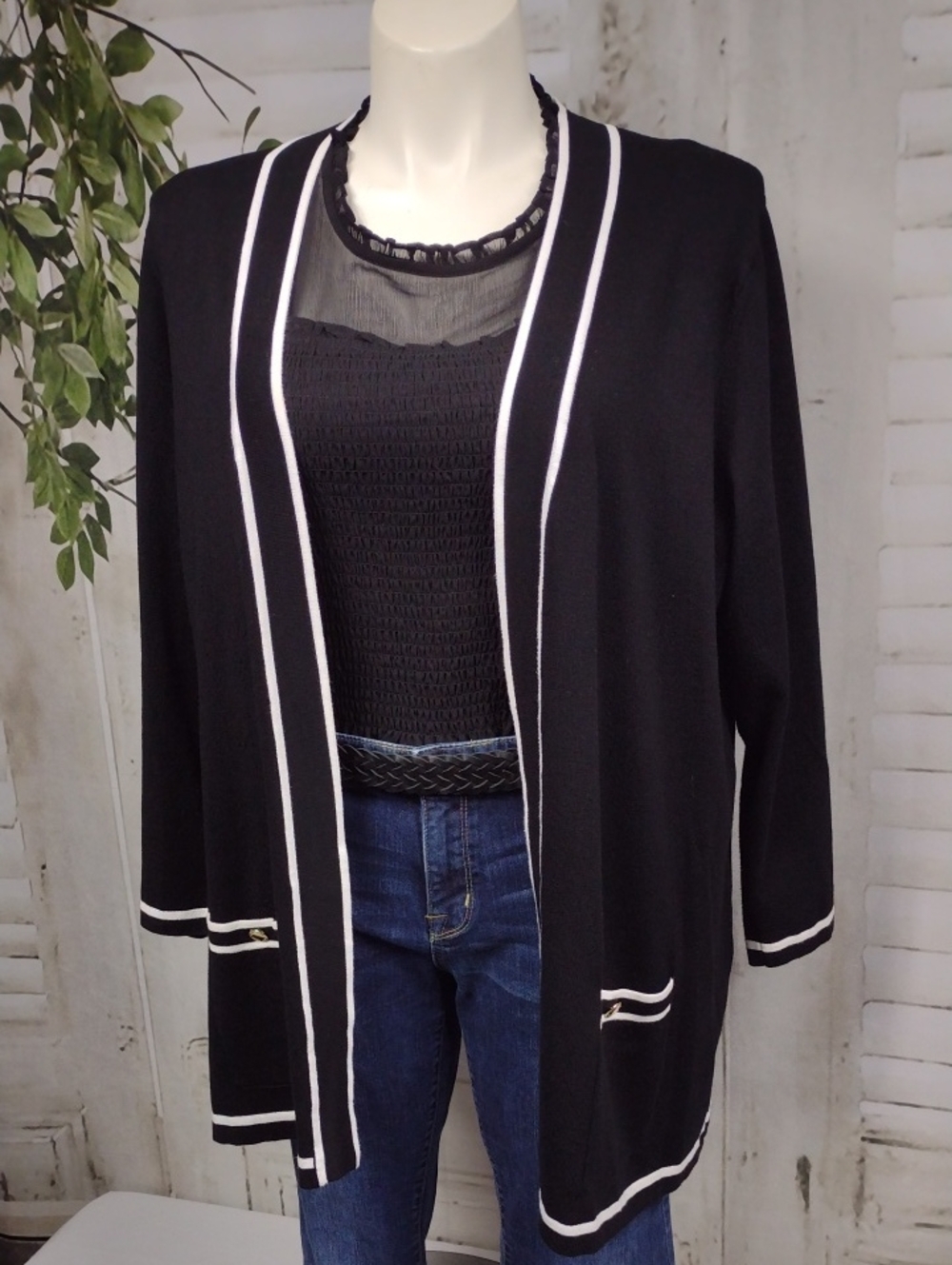 Anne Klein Black Open-Front Cardigan with White Trim Size 2X